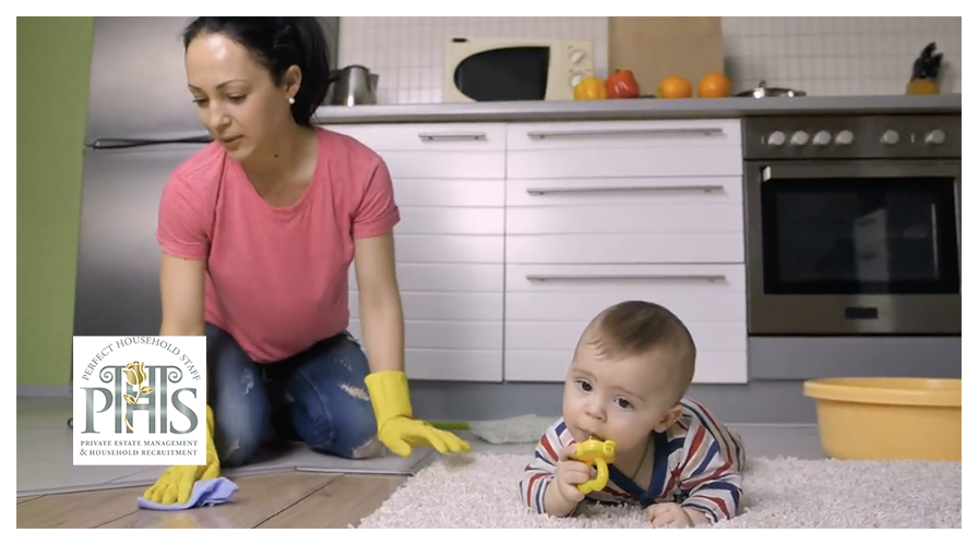 Experienced Russian-speaking candidate working in a Russian housekeeper nanny job UK while caring for children and organising the home