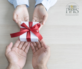 Thoughtful Gifts for Nanny: 10 Ways to Say Thank You