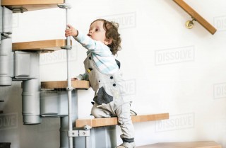 PHS Job 1620, Russian Speaking Nanny, Rota (1 month on / 1 month off), Ascot nanny job, Salary 40000 GBP / Year Gross